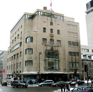 Montreal Architecture Kit - Holt Renfrew