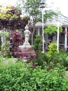 Honore-Beaugrand Street