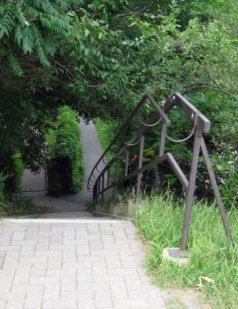 de Jumonville Hidden Path