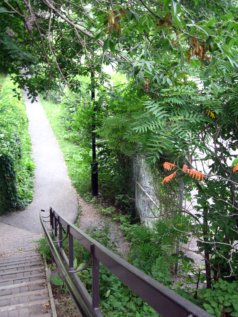 de Jumonville Hidden Path