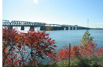Victoria Bridge