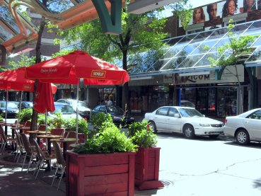 Plaza Saint-Hubert - Stephanie